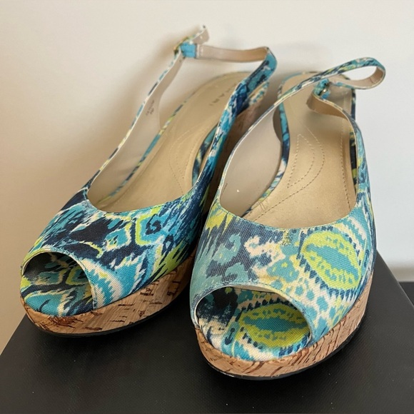 Tahari Women’s Batik Blue Taylor Cork Platform Wedge Sandals, Open Toe; Size 9 - Picture 3 of 10